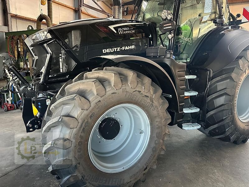 Traktor des Typs Deutz-Fahr 8280 TTV, Neumaschine in Zülpich (Bild 4)