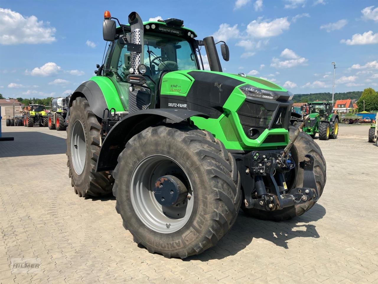 Traktor του τύπου Deutz-Fahr 9340 Agrotron TTV Warrior, Gebrauchtmaschine σε Moringen (Φωτογραφία 1)