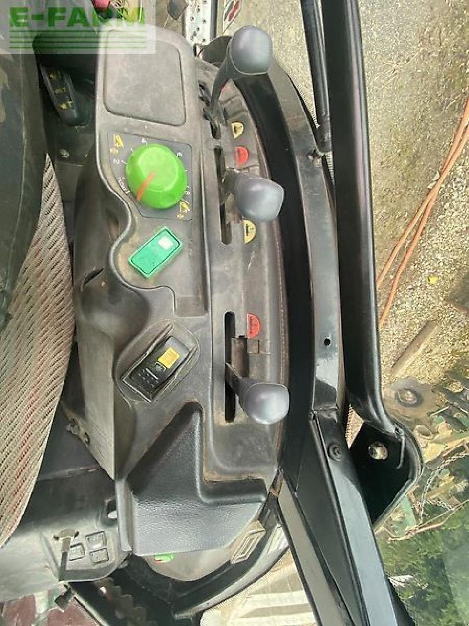 Traktor des Typs Deutz-Fahr agrocompact f90, Gebrauchtmaschine in SZEGED (Bild 10)