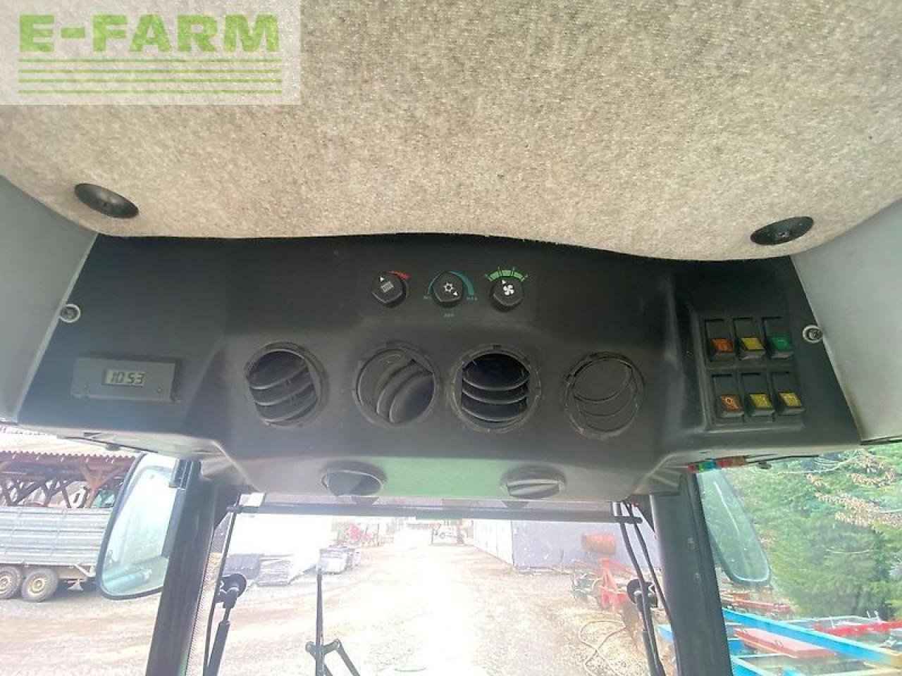 Traktor des Typs Deutz-Fahr agrocompact f90, Gebrauchtmaschine in SZEGED (Bild 11)