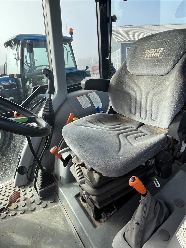 Traktor типа Deutz-Fahr Agrofarm 100 Med læsser - 3000 timer, Gebrauchtmaschine в Løgstør (Фотография 10)