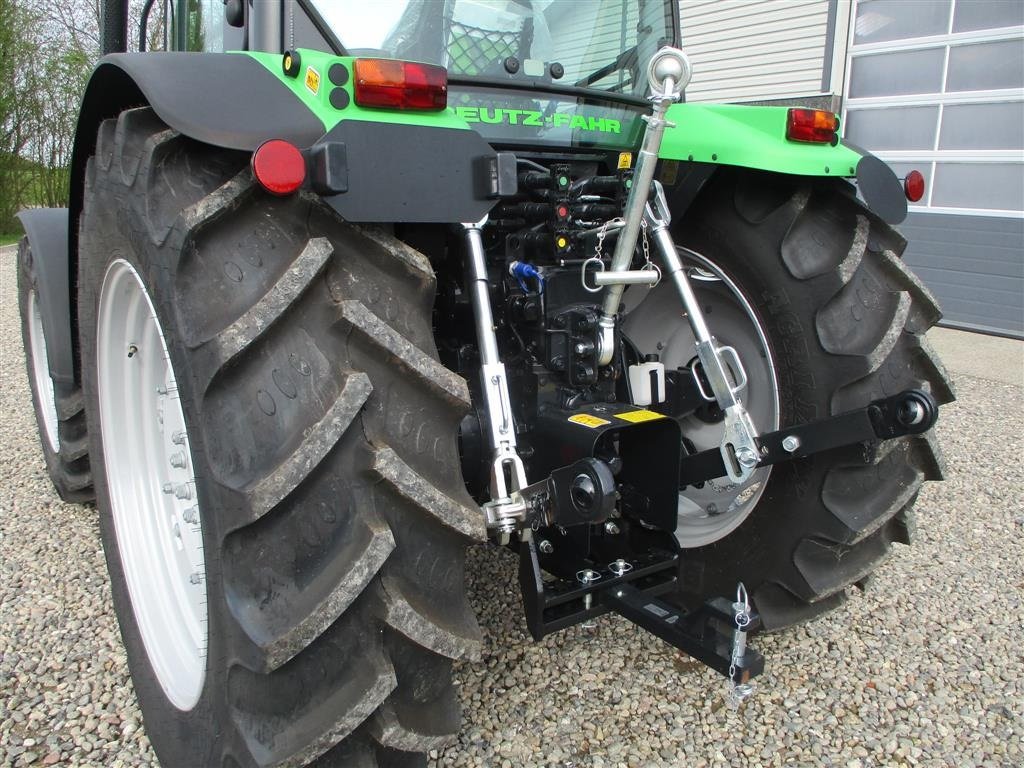 Traktor typu Deutz-Fahr Agrofarm 115G New and Unused tractor with 30F+30R Hi-Lo and CreepGear, Gebrauchtmaschine v Lintrup (Obrázek 4)