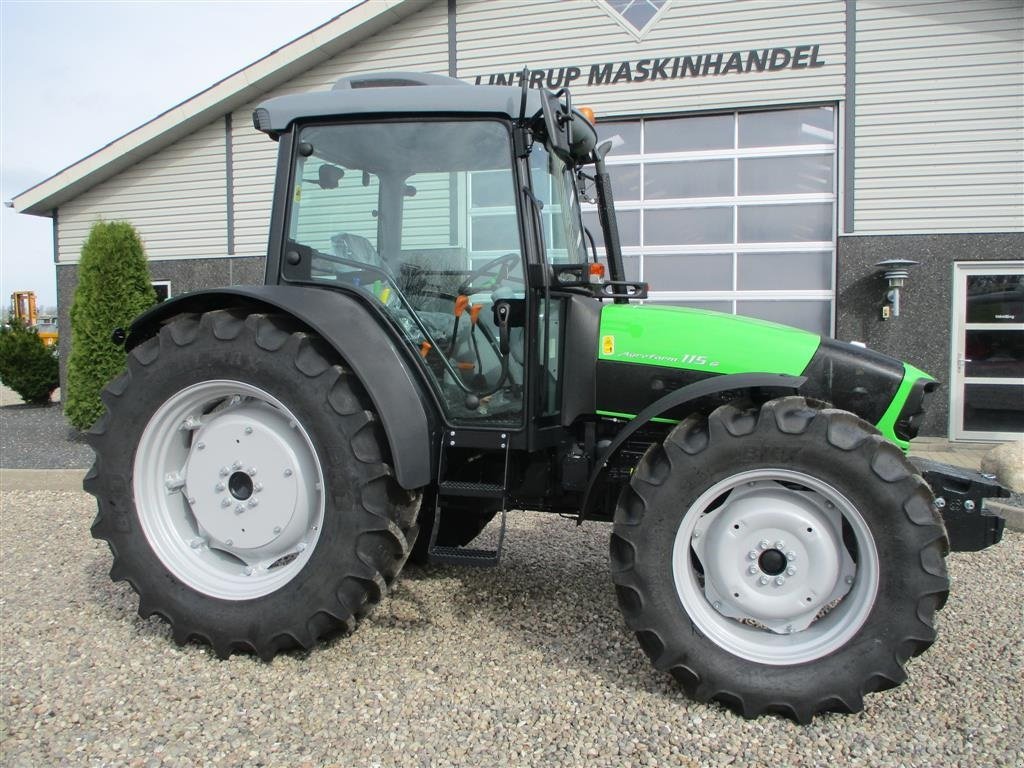 Traktor typu Deutz-Fahr Agrofarm 115G New and Unused tractor with 30F+30R Hi-Lo and CreepGear, Gebrauchtmaschine v Lintrup (Obrázek 2)