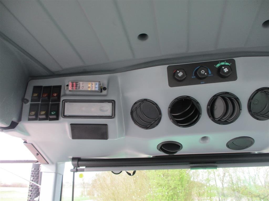 Traktor typu Deutz-Fahr Agrofarm 115G New and Unused tractor with 30F+30R Hi-Lo and CreepGear, Gebrauchtmaschine v Lintrup (Obrázek 13)