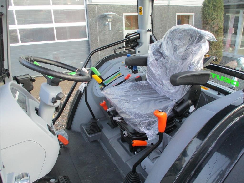 Traktor tip Deutz-Fahr Agrofarm 115G with 30F+30R Hi-Lo and CreepGea, Gebrauchtmaschine in Lintrup (Poză 5)