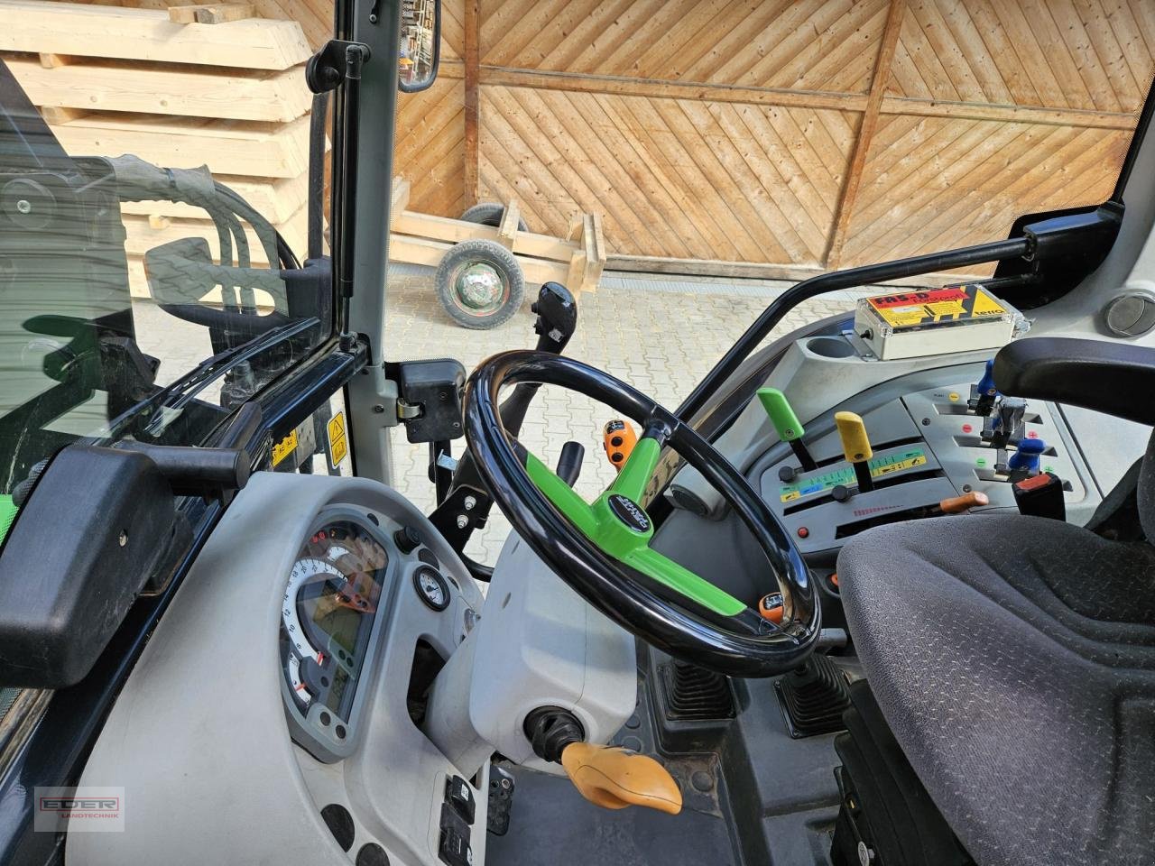 Traktor a típus Deutz-Fahr Agrofarm 420 G, Gebrauchtmaschine ekkor: Kreuth (Kép 8)