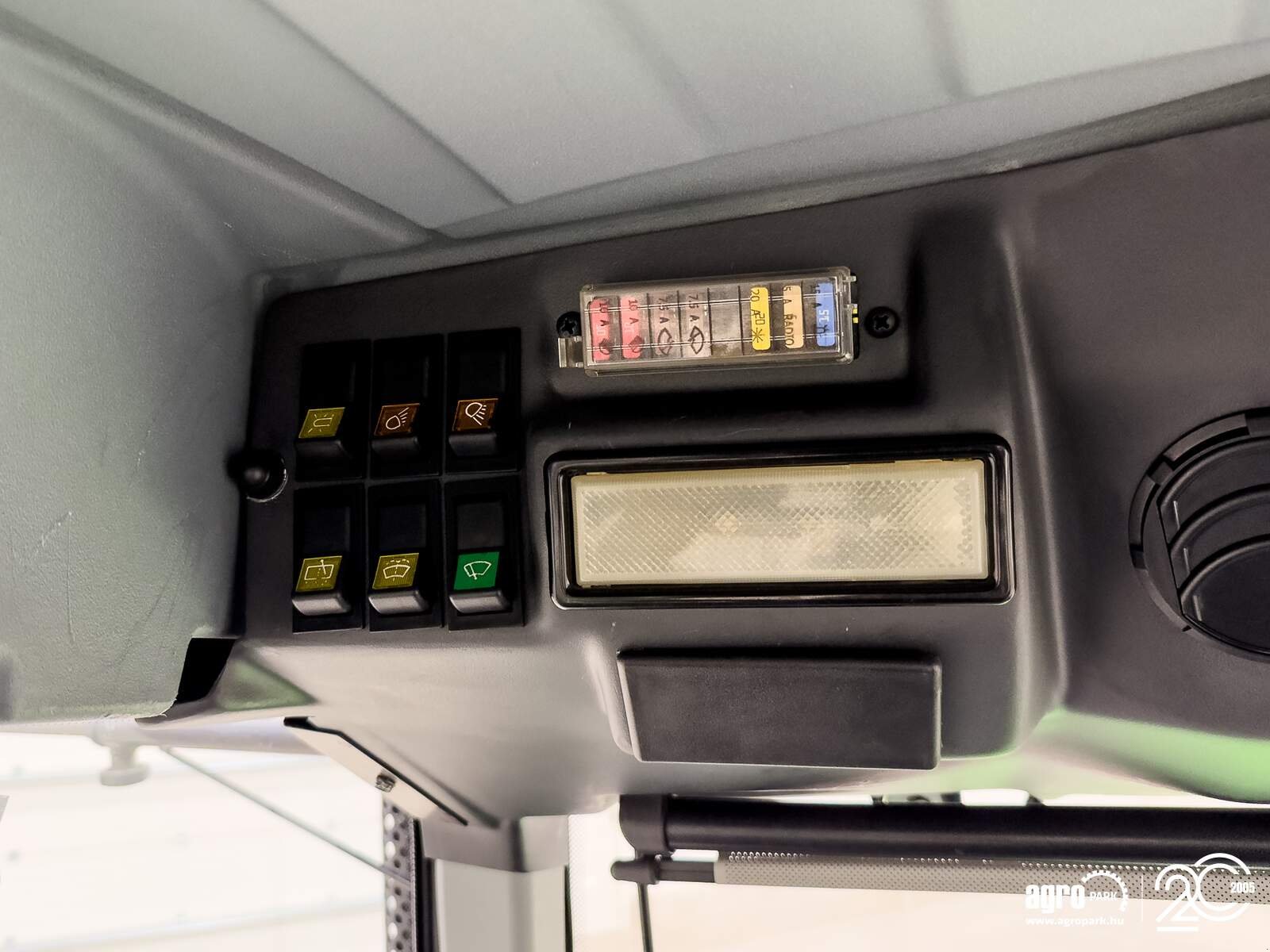 Traktor des Typs Deutz-Fahr Agrofarm 430G 40 km/h with creeper, air brakes, air seat, RTK steering, Gebrauchtmaschine in Csengele (Bild 24)