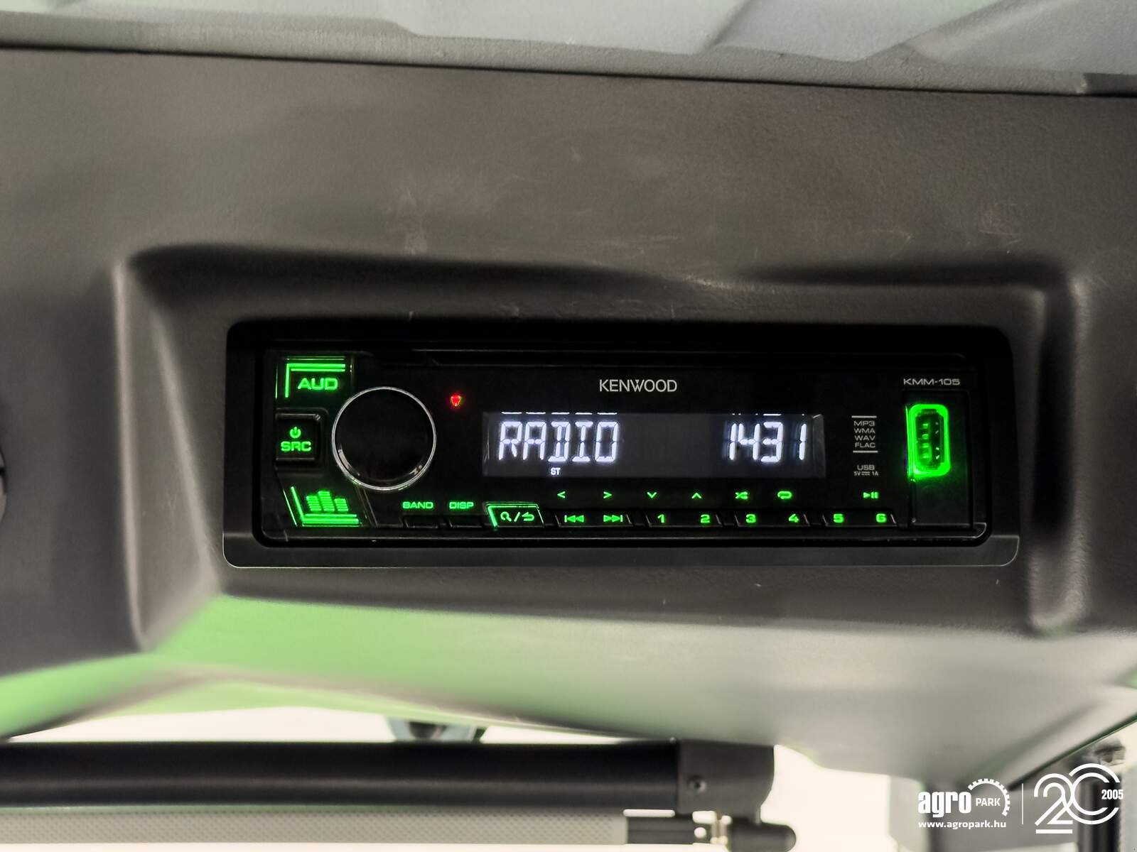 Traktor des Typs Deutz-Fahr Agrofarm 430G 40 km/h with creeper, air brakes, air seat, RTK steering, Gebrauchtmaschine in Csengele (Bild 25)