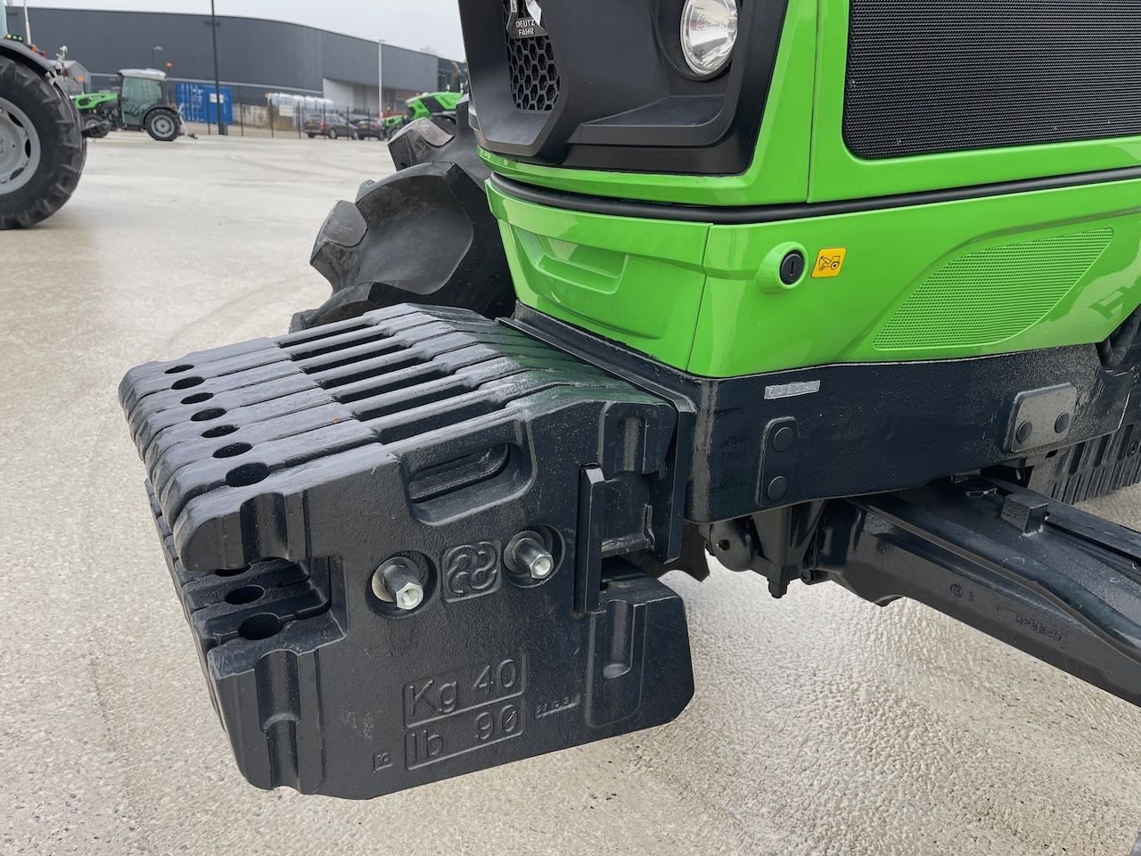 Traktor des Typs Deutz-Fahr Agrofarm 5090, Neumaschine in Holten (Bild 10)