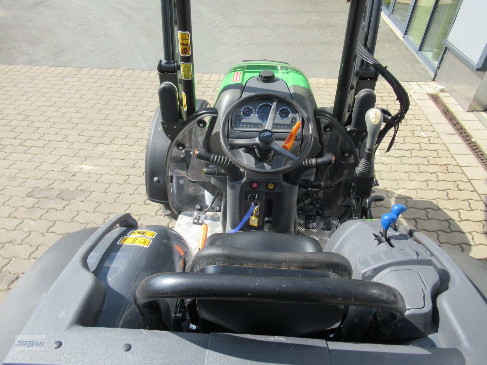 Traktor typu Deutz-Fahr Agrokid 210 DT, Gebrauchtmaschine w Waischenfeld (Zdjęcie 4)