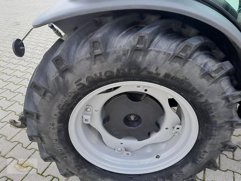 Traktor des Typs Deutz-Fahr Agrokid 230 DT, Gebrauchtmaschine in Waldkappel (Bild 16)