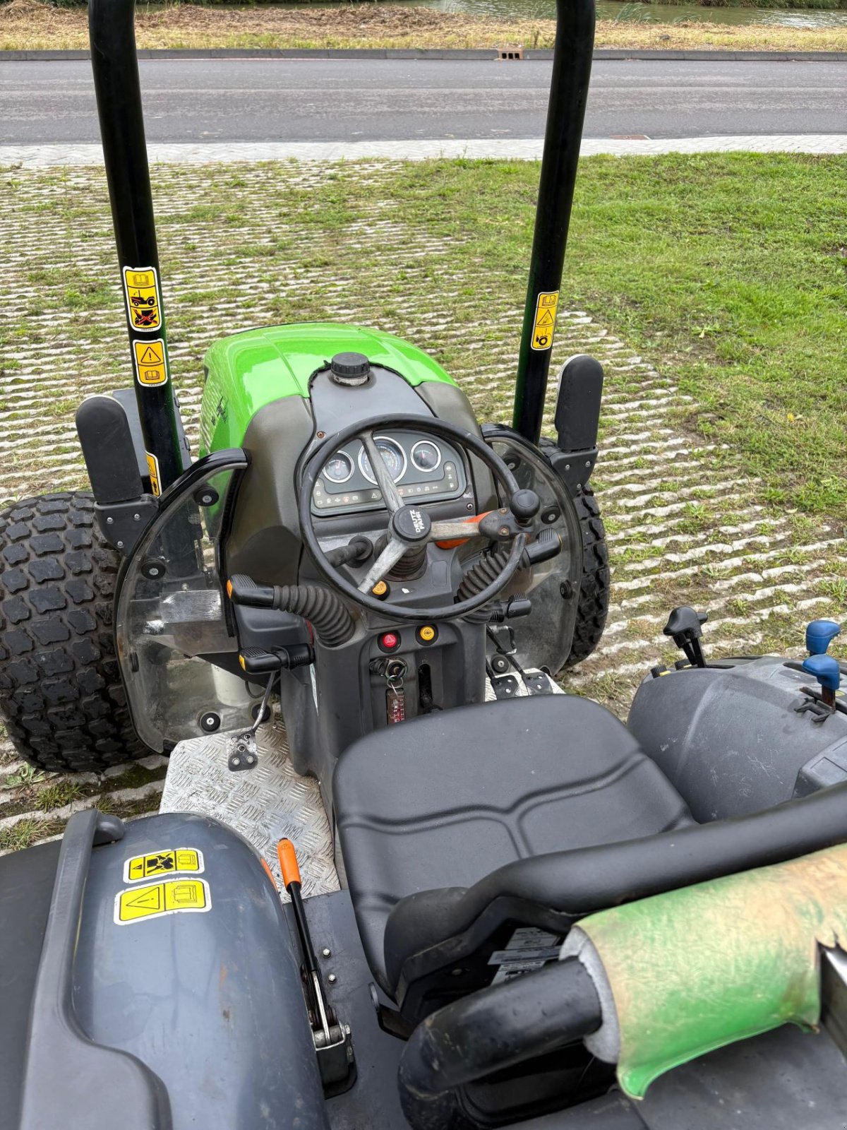 Traktor des Typs Deutz-Fahr Agrokid 230DT, Gebrauchtmaschine in Kwadijk (Bild 6)