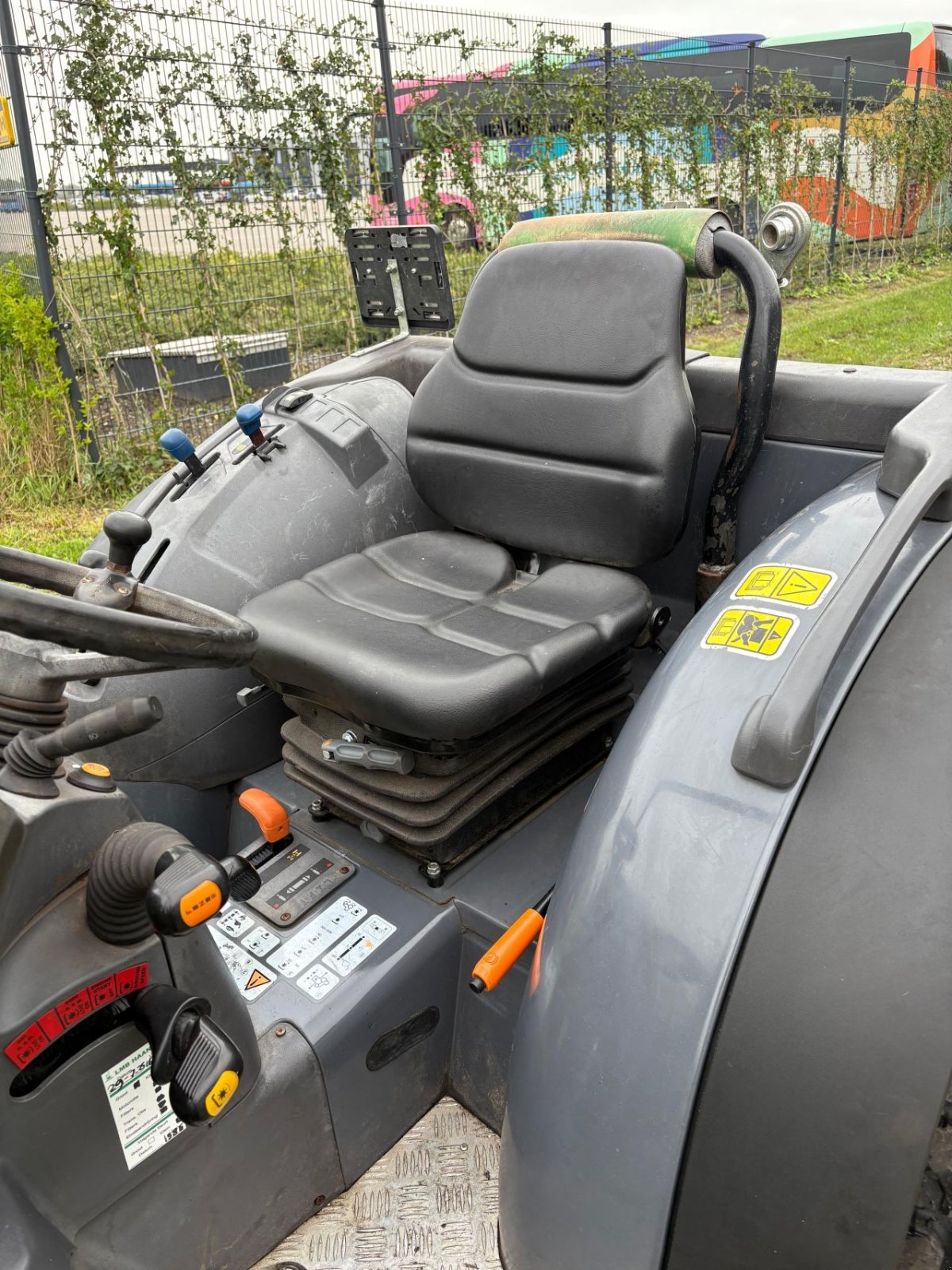 Traktor des Typs Deutz-Fahr Agrokid 230DT, Gebrauchtmaschine in Kwadijk (Bild 7)