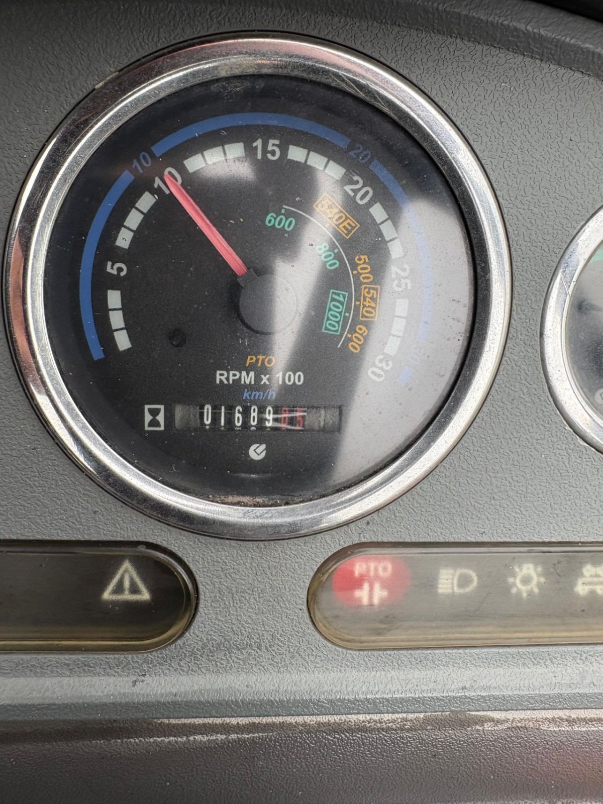 Traktor des Typs Deutz-Fahr Agrokid 230DT, Gebrauchtmaschine in Kwadijk (Bild 4)