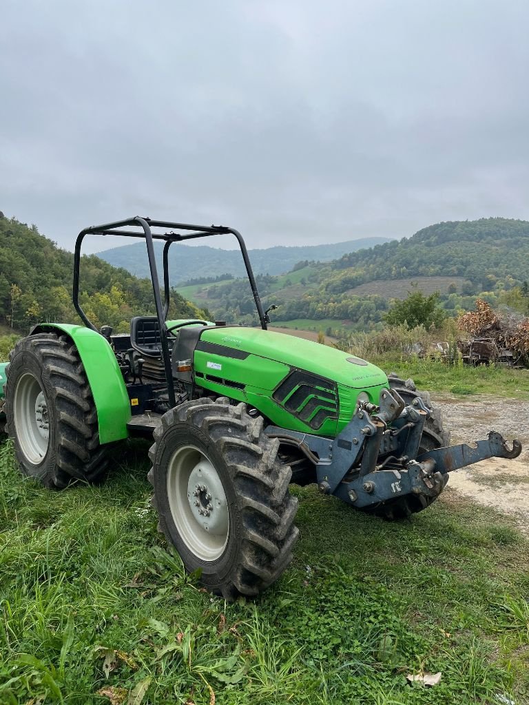 Traktor typu Deutz-Fahr AGROLUX 90, Gebrauchtmaschine v VERNOUX EN VIVARAIS (Obrázek 1)