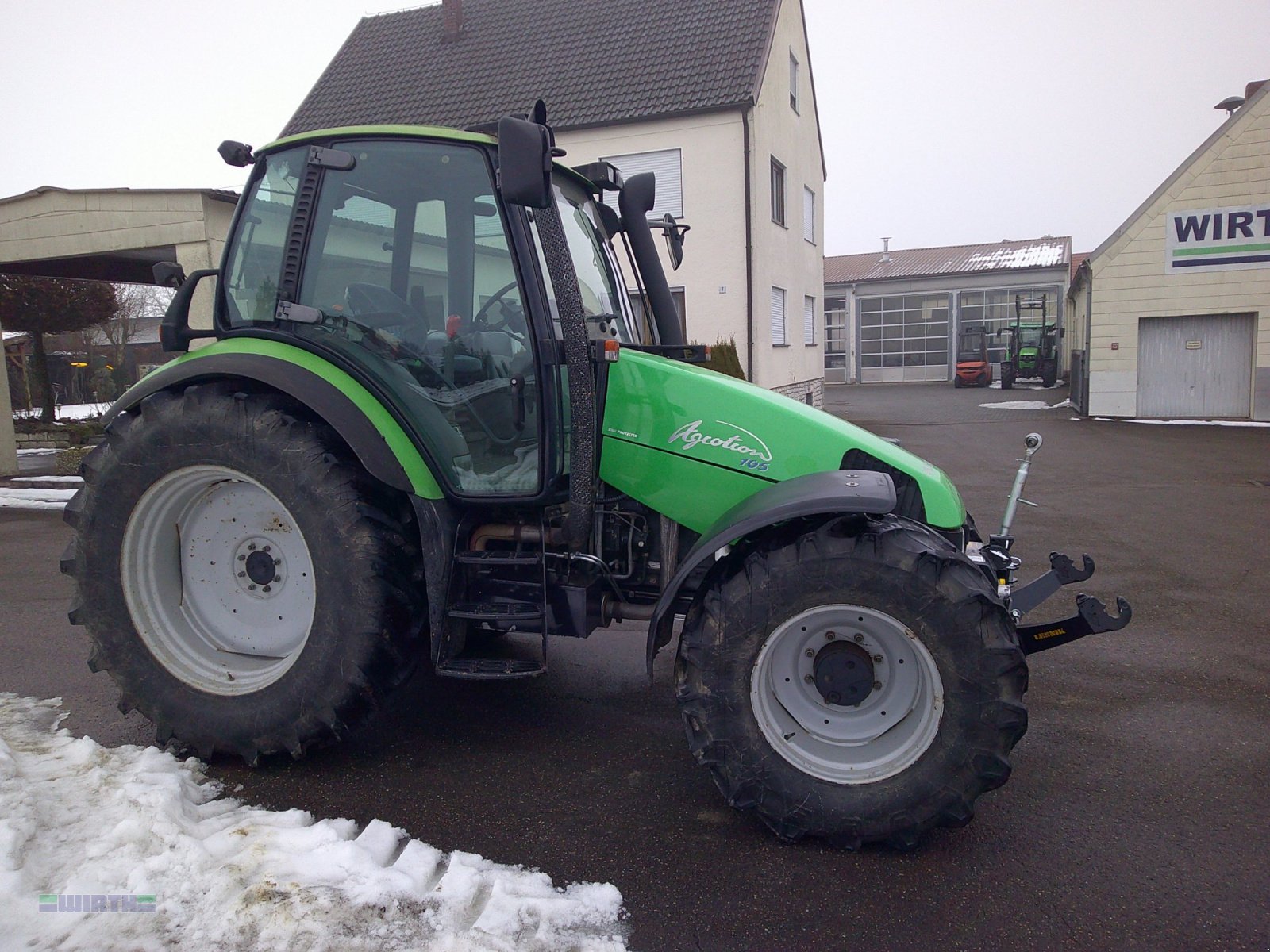 Traktor van het type Deutz-Fahr Agrontron 6.01 (105), 4900 Stunden, EZ 1999, Gebrauchtmaschine in Buchdorf (Foto 20)