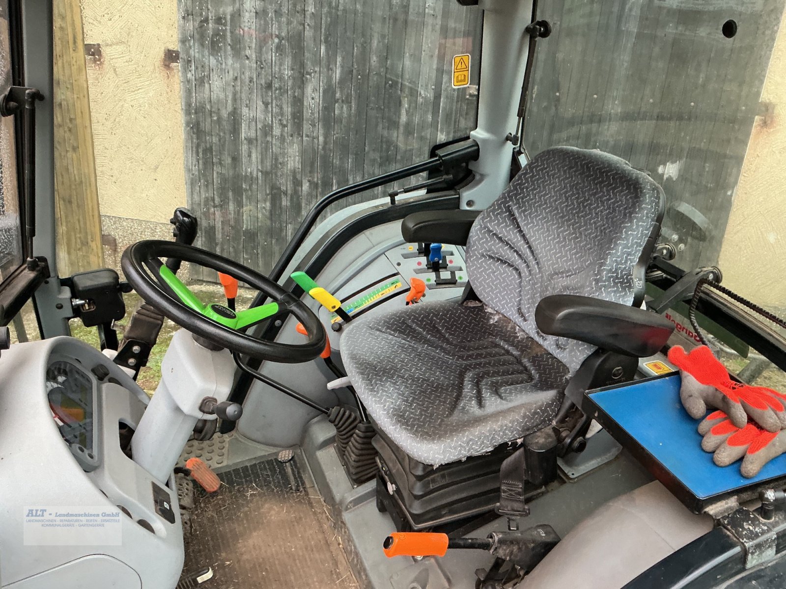 Traktor del tipo Deutz-Fahr Agroplus 320 Ecoline, Gebrauchtmaschine In Eppelborn (Immagine 4)