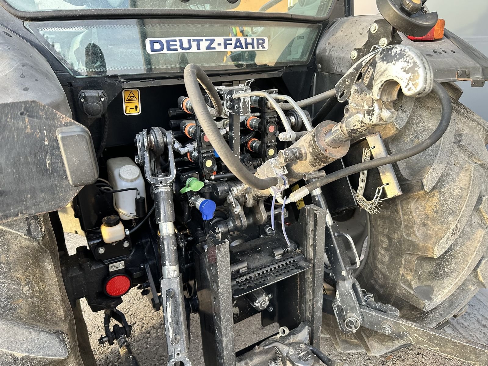 Traktor za tip Deutz-Fahr Agroplus 410 A Europa, gebraucht, Gebrauchtmaschine u Tamsweg (Slika 5)