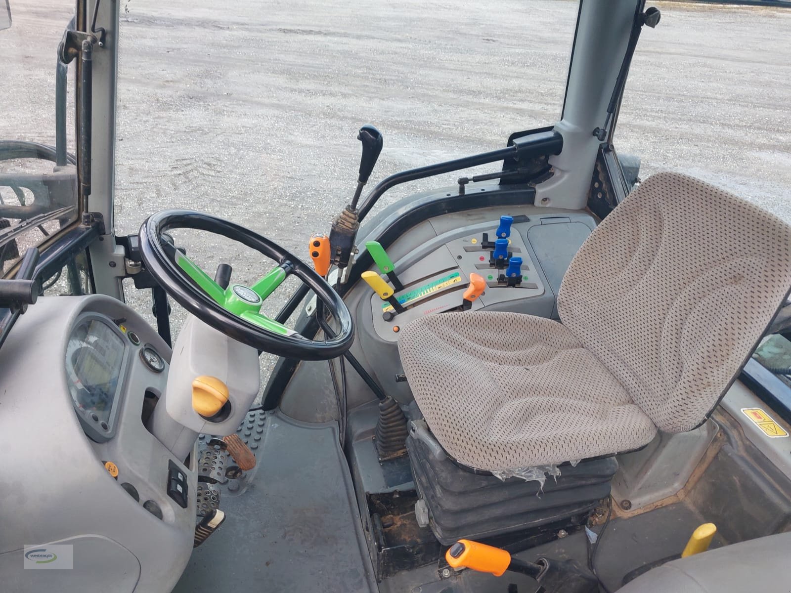 Traktor Türe ait Deutz-Fahr Agroplus 410 DT GS, Gebrauchtmaschine içinde Frontenhausen (resim 7)