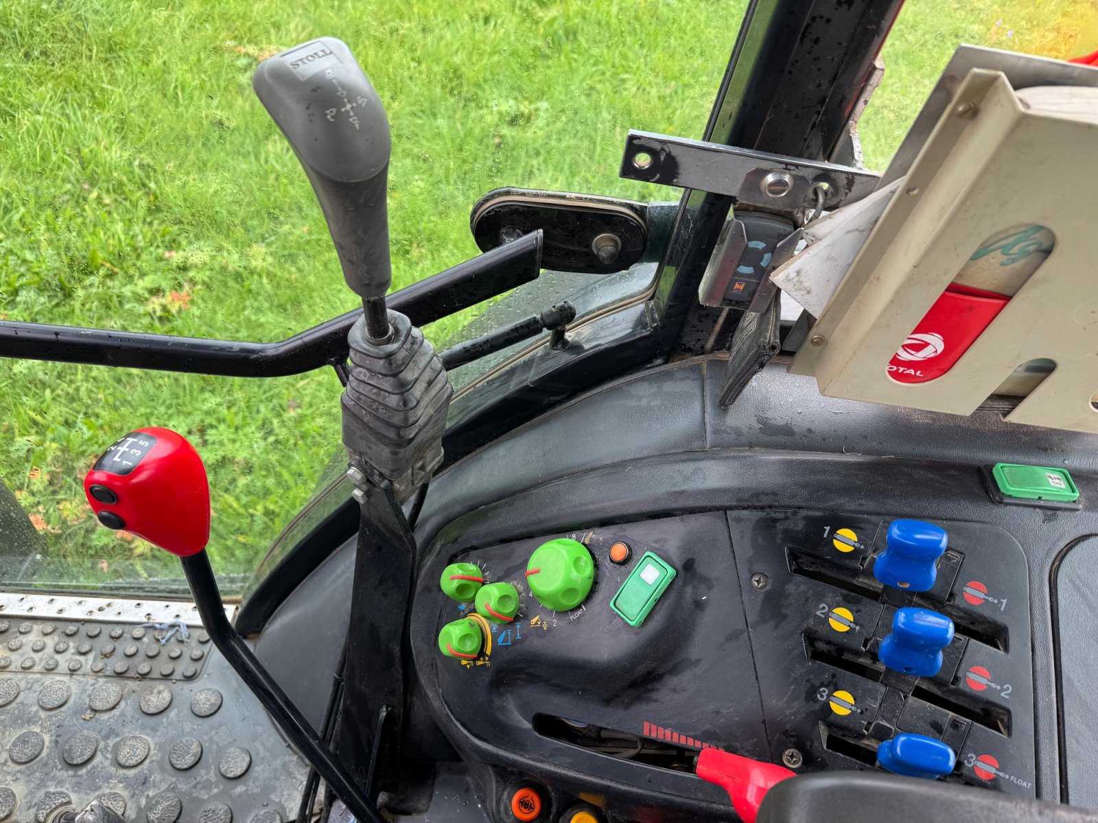 Traktor typu Deutz-Fahr Agroplus 67 A, Gebrauchtmaschine w Filderstadt (Zdjęcie 10)