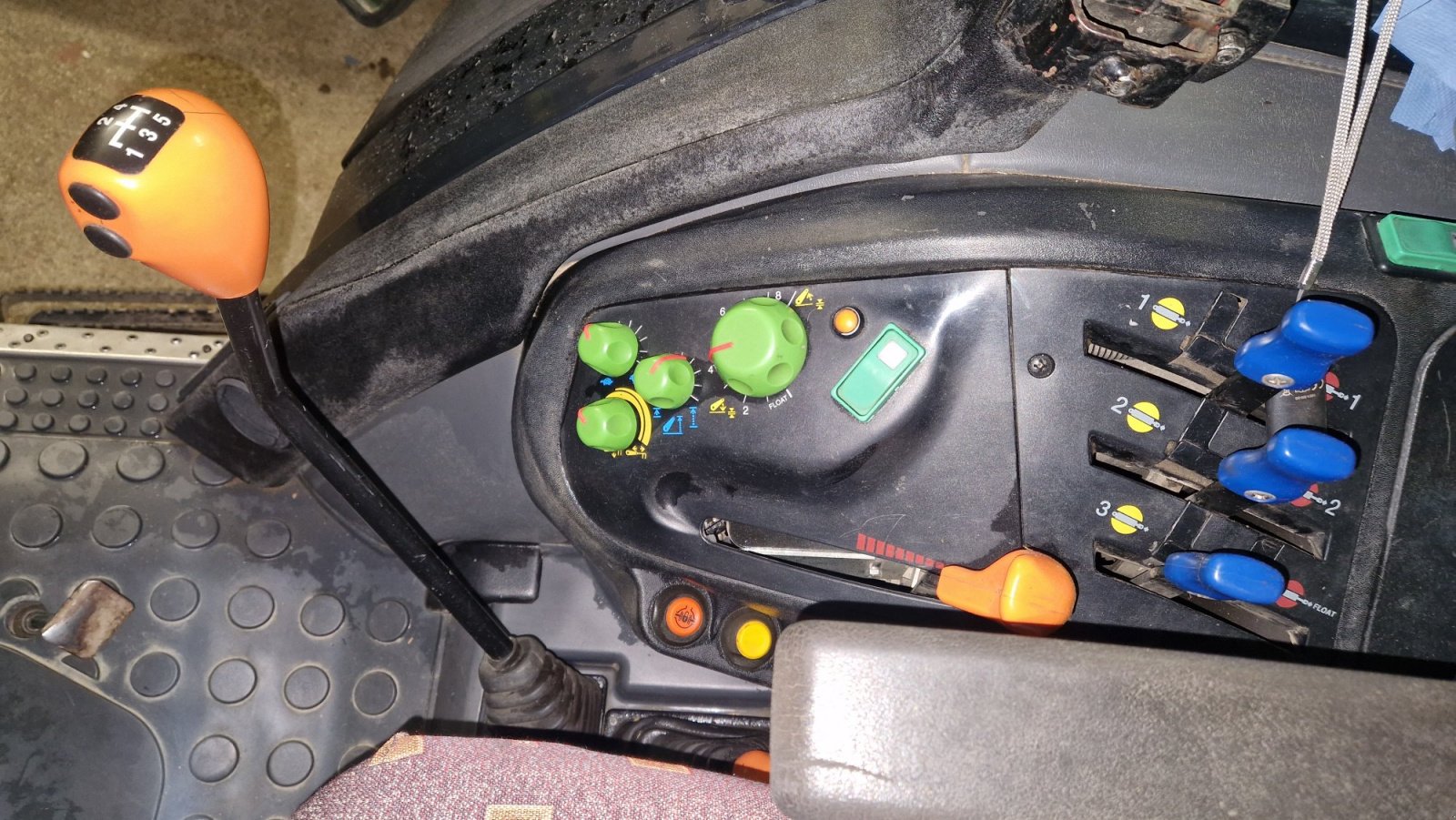 Traktor typu Deutz-Fahr Agroplus  87, Gebrauchtmaschine v Hohenwart (Obrázek 7)