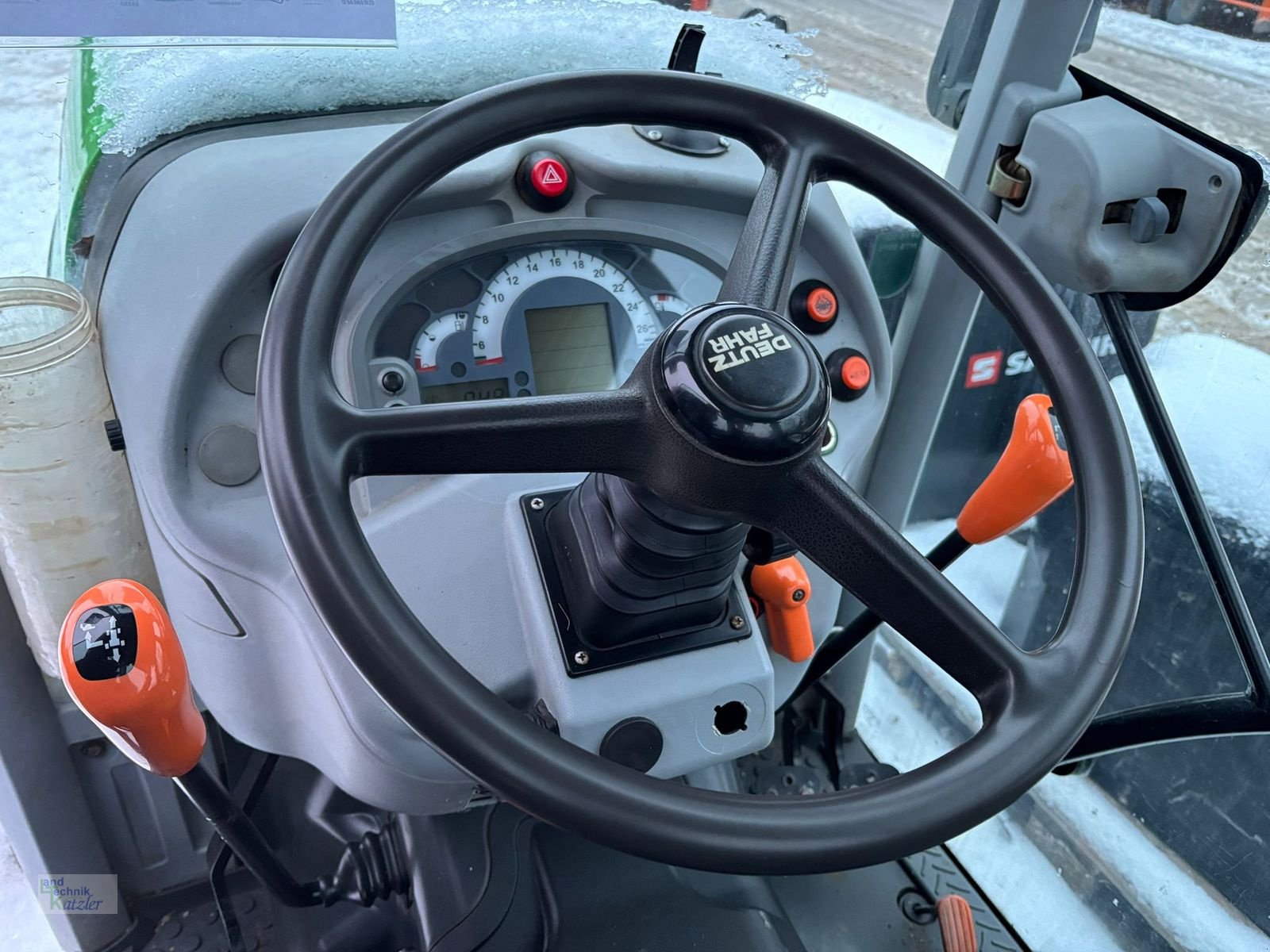 Traktor типа Deutz-Fahr Agroplus S 320 Exclusiv, Gebrauchtmaschine в Deutsch-Wagram (Фотография 8)