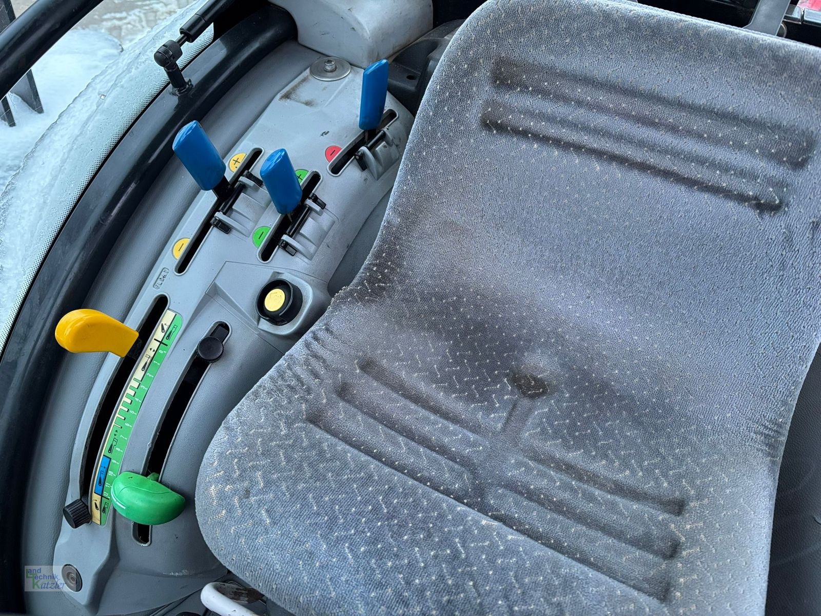 Traktor типа Deutz-Fahr Agroplus S 320 Exclusiv, Gebrauchtmaschine в Deutsch-Wagram (Фотография 7)