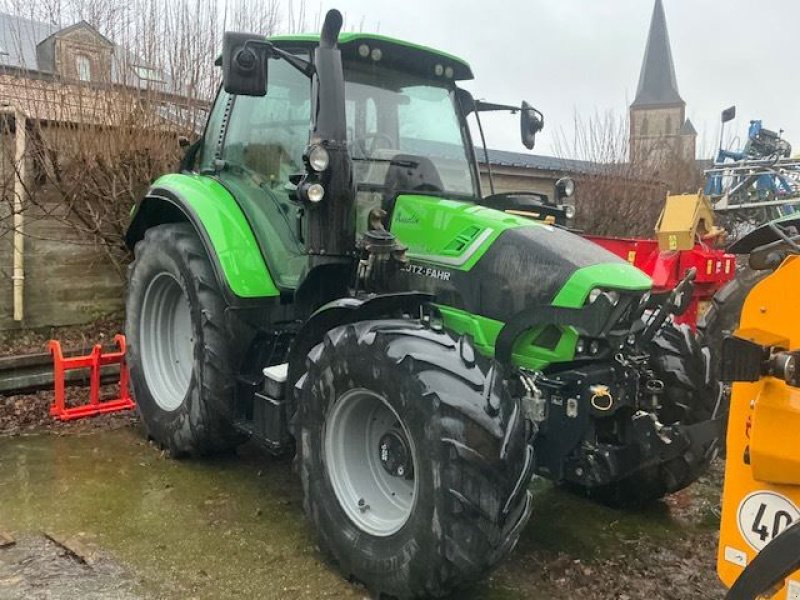 Traktor a típus Deutz-Fahr AGROT.6130.4P, Gebrauchtmaschine ekkor: les hayons