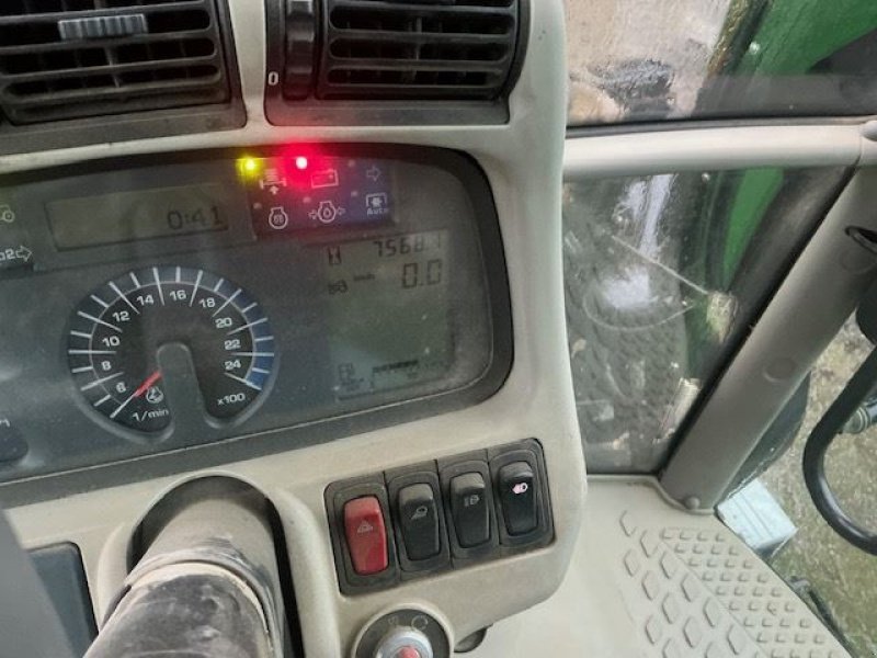Traktor a típus Deutz-Fahr AGROT.6130.4P, Gebrauchtmaschine ekkor: les hayons (Kép 9)