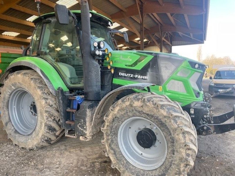 Traktor of the type Deutz-Fahr AGROT.6165RCS, Gebrauchtmaschine in les hayons (Picture 2)