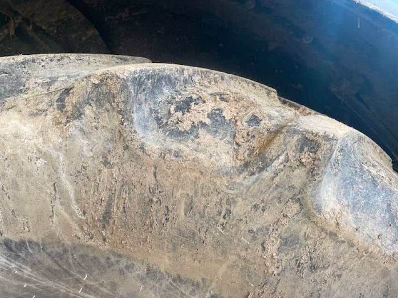 Traktor of the type Deutz-Fahr AGROT.6165RCS, Gebrauchtmaschine in les hayons (Picture 3)