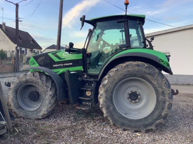 Traktor типа Deutz-Fahr AGROT.6175RCS, Gebrauchtmaschine в les hayons