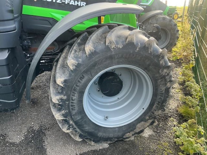 Traktor des Typs Deutz-Fahr AGROT.6185TTV-V, Gebrauchtmaschine in les hayons (Bild 7)