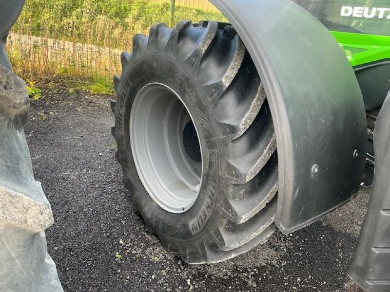 Traktor des Typs Deutz-Fahr AGROT.6185TTV-V, Gebrauchtmaschine in les hayons (Bild 5)