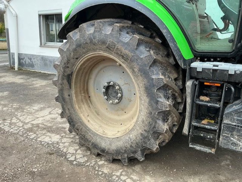 Traktor Türe ait Deutz-Fahr AGROT.6210, Gebrauchtmaschine içinde les hayons (resim 5)