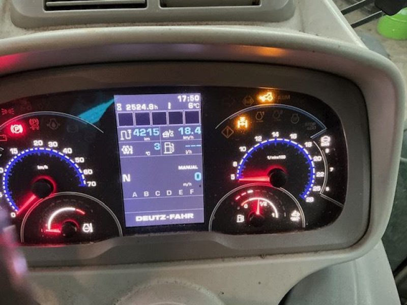 Traktor Türe ait Deutz-Fahr AGROT.6215 PS V, Gebrauchtmaschine içinde les hayons (resim 7)