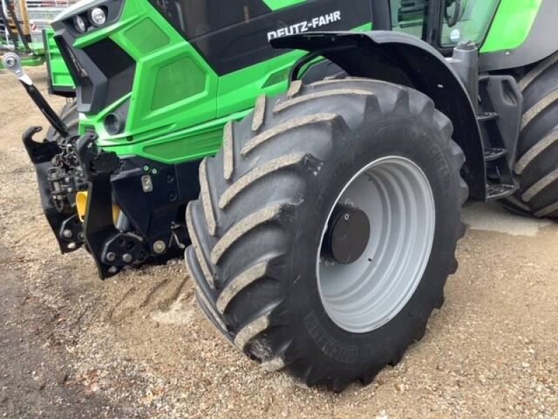 Traktor des Typs Deutz-Fahr AGROT.6215RCS, Gebrauchtmaschine in les hayons (Bild 5)