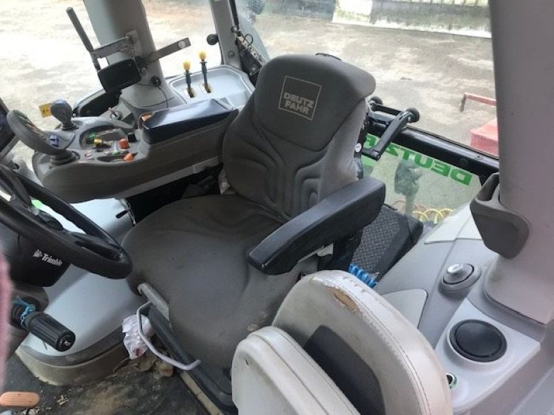 Traktor a típus Deutz-Fahr AGROT.6215TTV, Gebrauchtmaschine ekkor: les hayons (Kép 7)