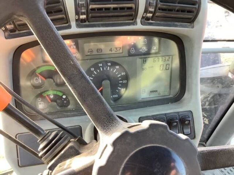 Traktor van het type Deutz-Fahr AGROT.7210, Gebrauchtmaschine in les hayons (Foto 11)