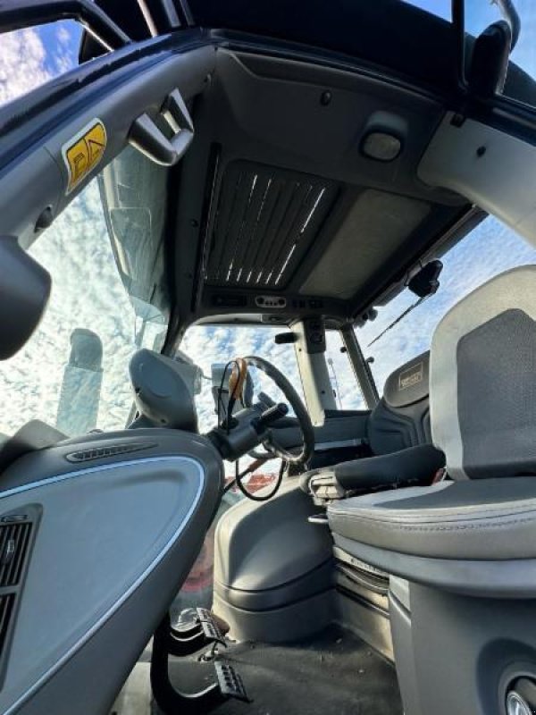 Traktor van het type Deutz-Fahr AGROTON 7250, Gebrauchtmaschine in Ovidiu jud. Constanta (Foto 5)