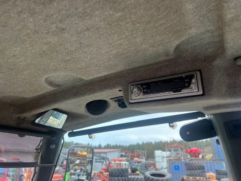 Traktor от тип Deutz-Fahr Agrotron 100 Premium, Gebrauchtmaschine в NATTERNBACH (Снимка 4)