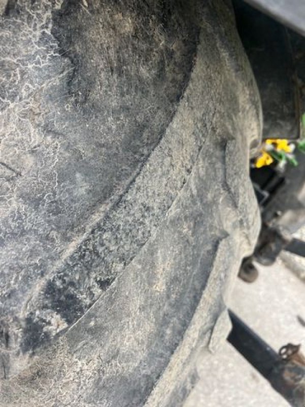 Traktor от тип Deutz-Fahr Agrotron 100 Premium, Gebrauchtmaschine в NATTERNBACH (Снимка 13)