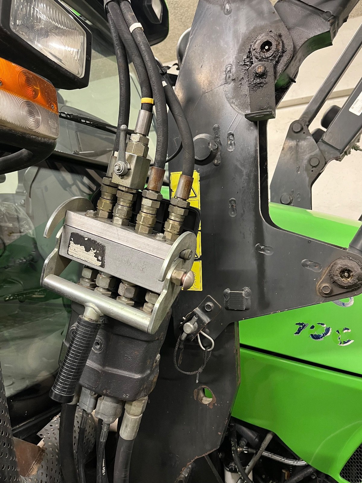 Traktor типа Deutz-Fahr Agrotron 100, Gebrauchtmaschine в Erding (Фотография 16)