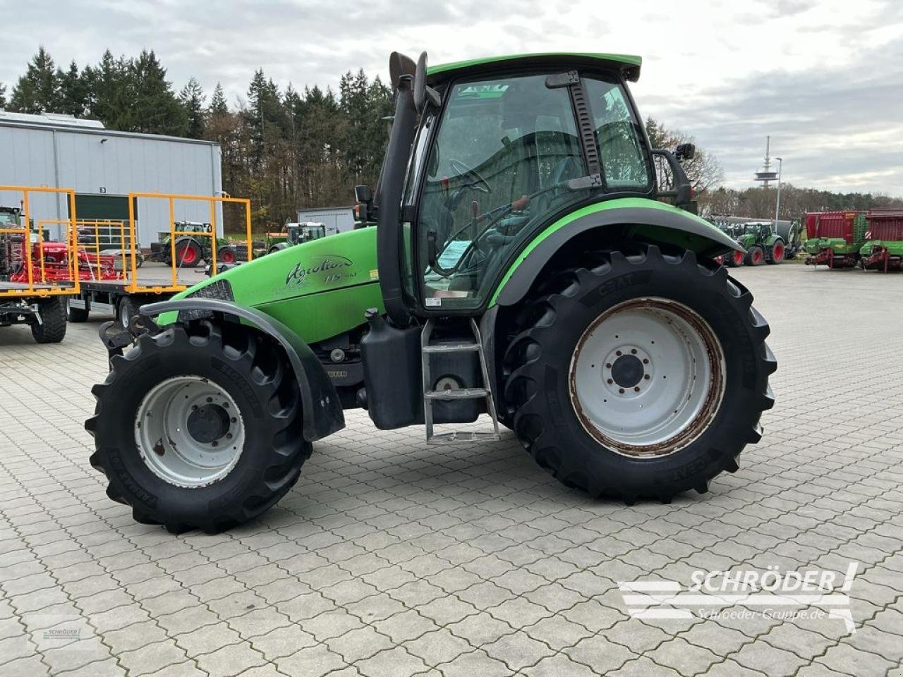 Traktor типа Deutz-Fahr AGROTRON 115 MK 3, Gebrauchtmaschine в Hemmoor (Фотография 8)