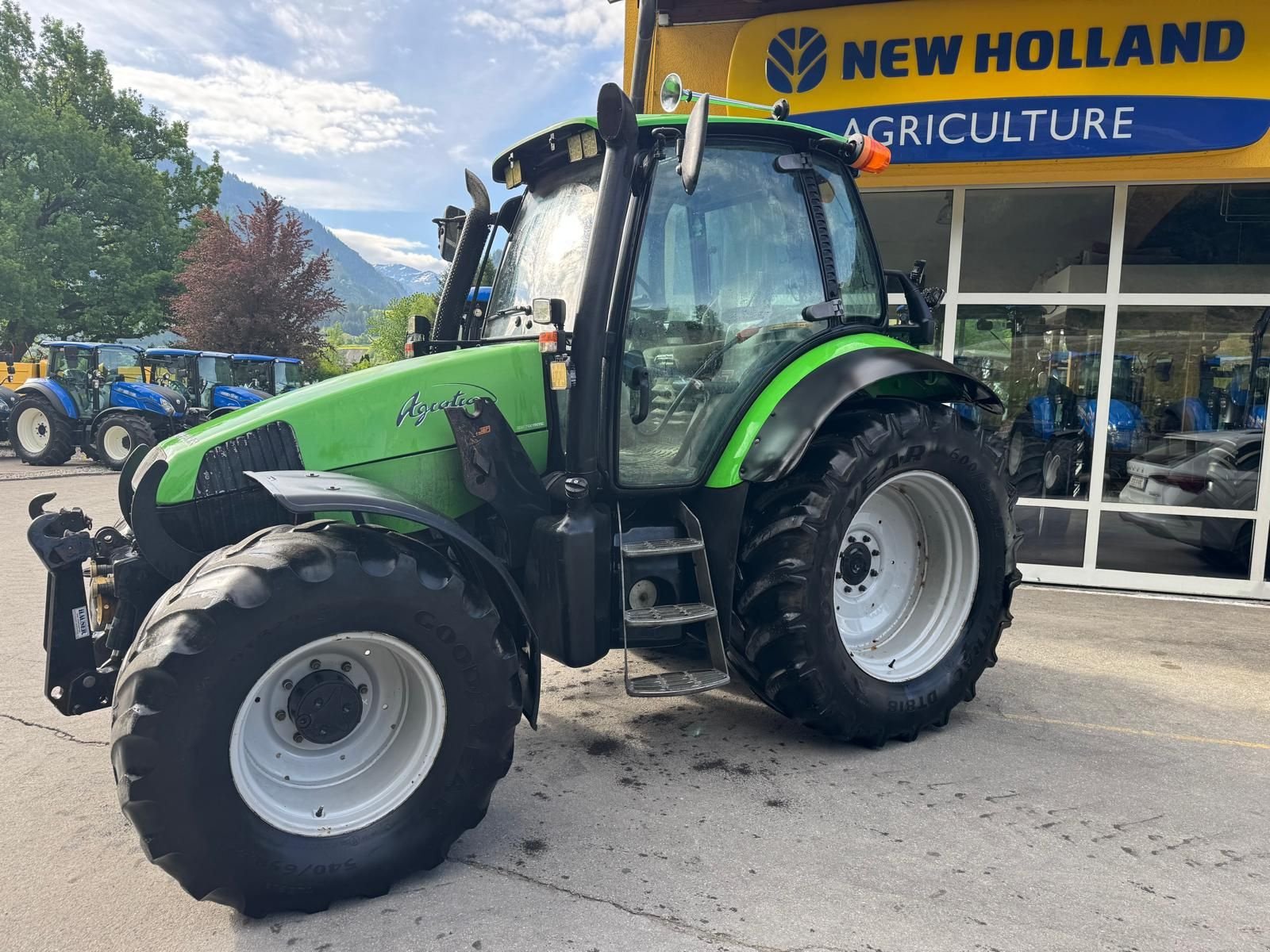 Traktor Türe ait Deutz-Fahr Agrotron 115, Gebrauchtmaschine içinde Burgkirchen (resim 1)