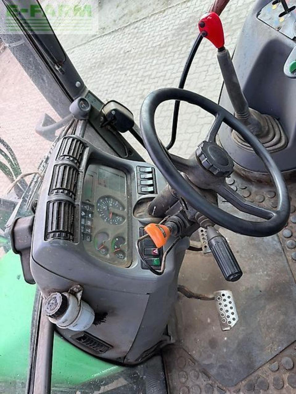 Traktor za tip Deutz-Fahr agrotron 115, Gebrauchtmaschine u HAMERSEN (Slika 9)