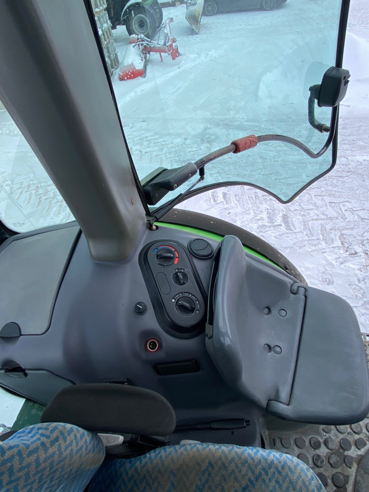 Traktor Türe ait Deutz-Fahr Agrotron 1160 TTV, Gebrauchtmaschine içinde Fürstenzell (resim 9)