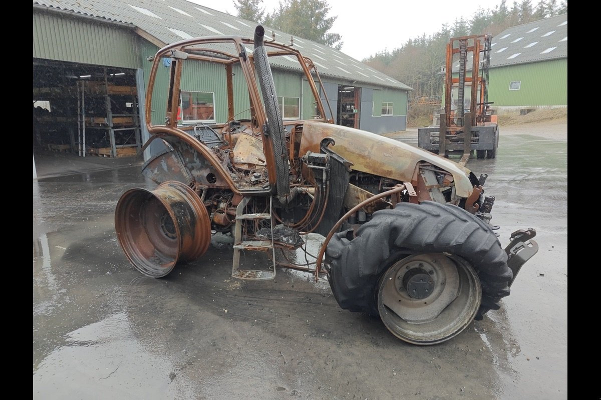 Traktor of the type Deutz-Fahr Agrotron 120, Gebrauchtmaschine in Viborg (Picture 3)