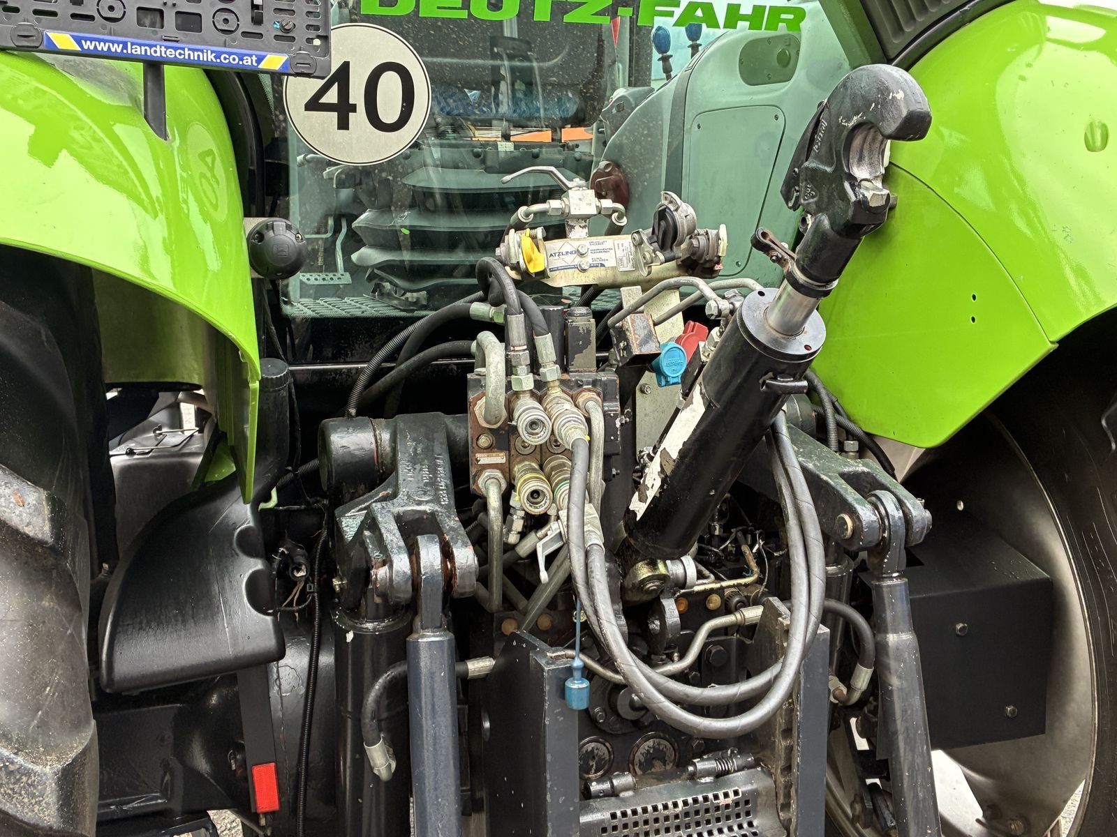 Traktor от тип Deutz-Fahr Agrotron 120, Gebrauchtmaschine в Villach (Снимка 5)