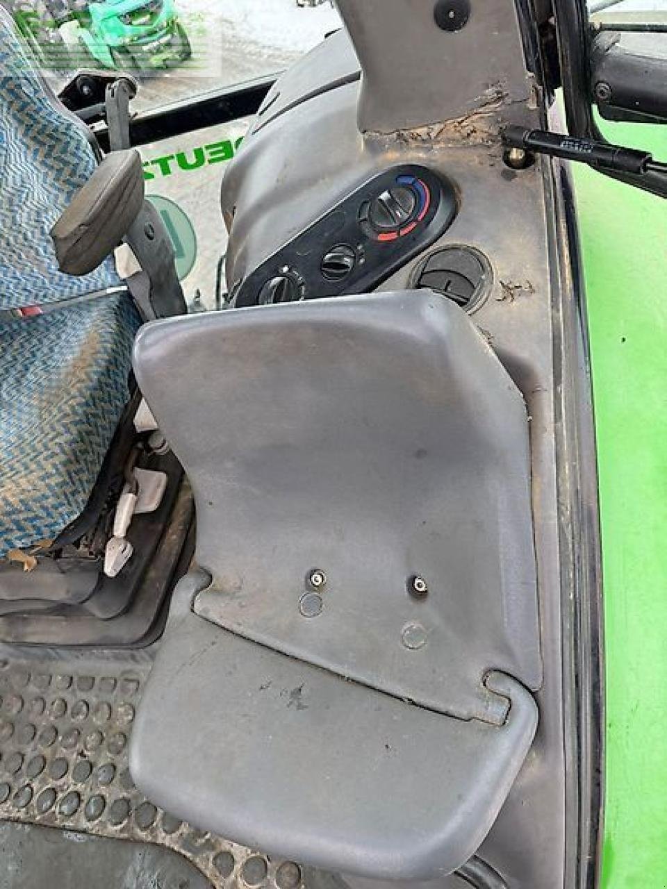 Traktor типа Deutz-Fahr agrotron 120mk3 MK3, Gebrauchtmaschine в HAMERSEN (Фотография 11)